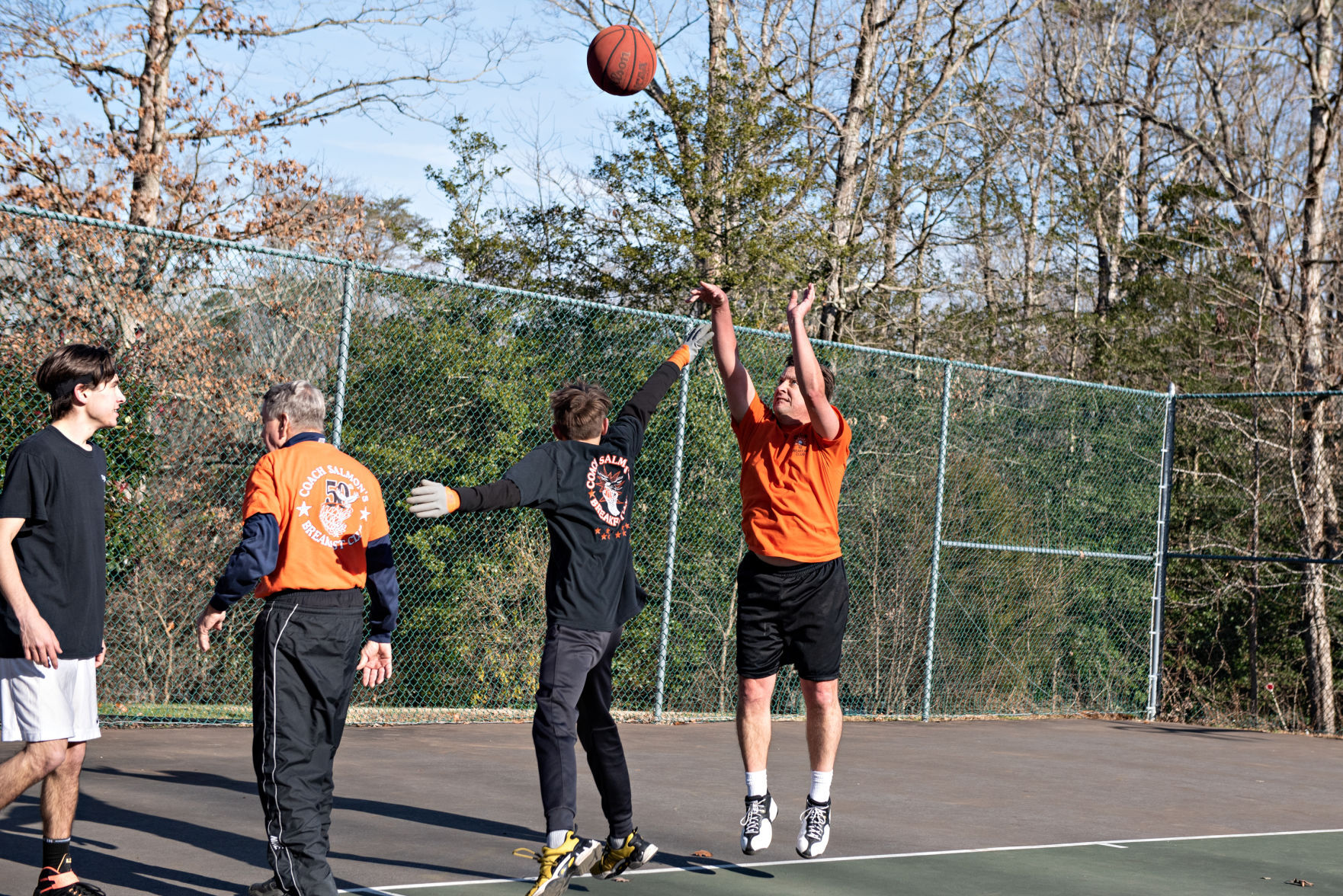 010321_nws_50hoopsclub